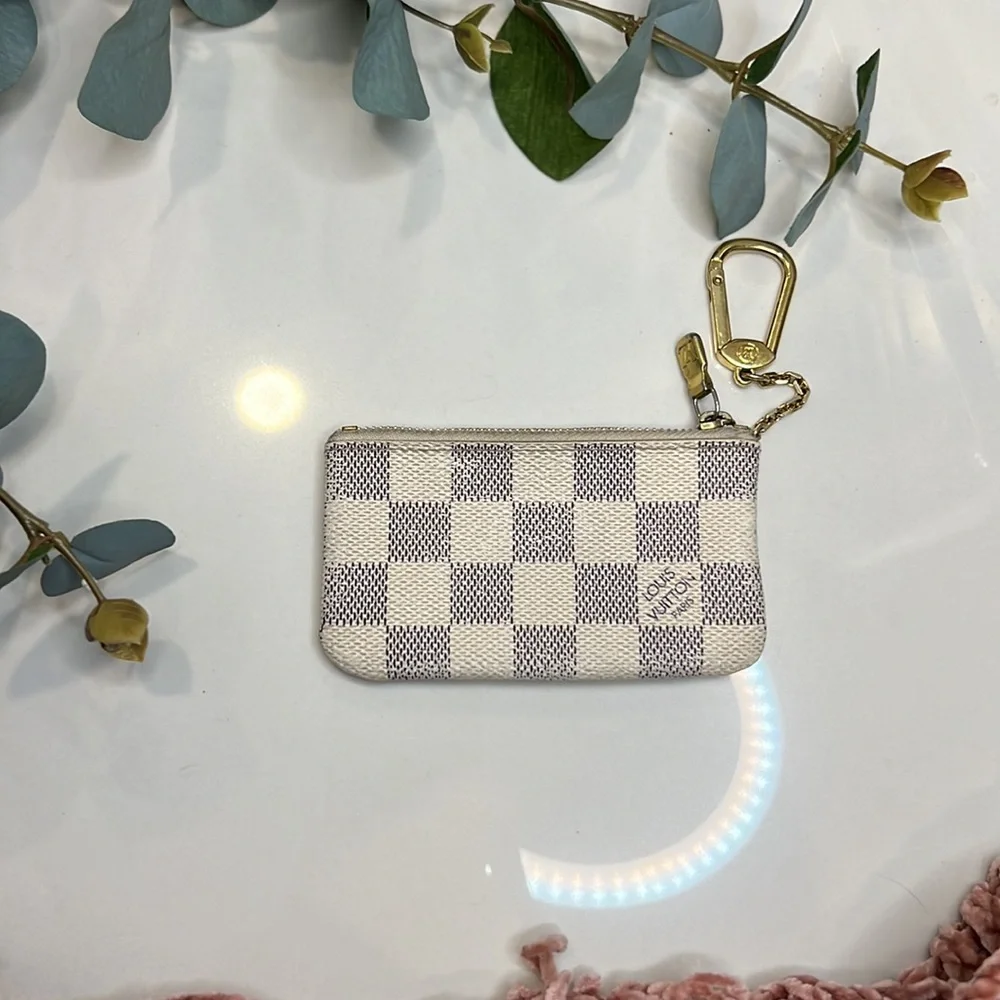 LOUIS VUITTON DAMIER AZUL COATED CANVAS COIN POUCH - Picture 2 of 5